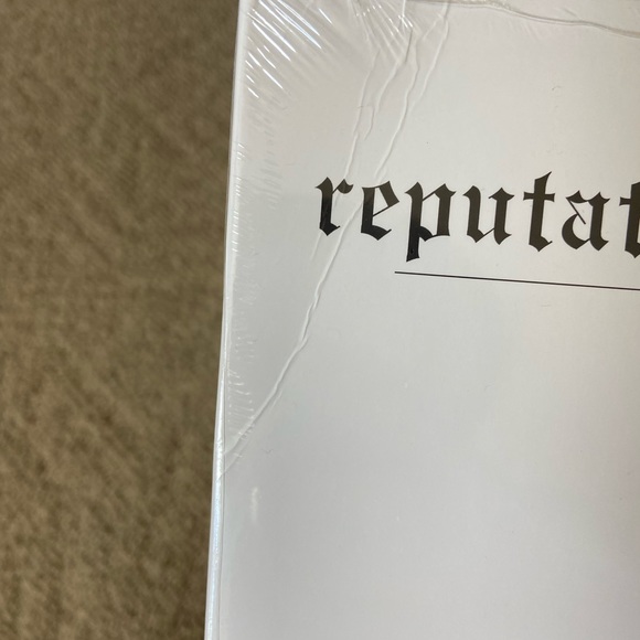 Taylor Swift Reputation Picture disc vinyl - NEW AND FACTORY SEALED - Picture 4 of 4